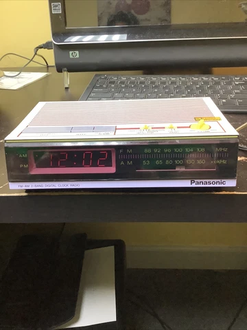 ⭐Vintage 90s Panasonic RC-6061 FM-AM Digital Clock Radio Alarm Pink / White work Cover