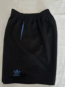 Adidas Shorts Athletic, Elastic Drawstring Youth Unisex, Size XXXXL (26) Black - Picture 1 of 8