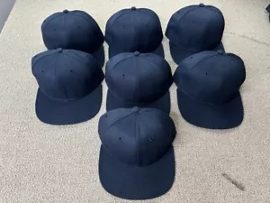 Lote de sombreros en blanco (7) gorra DeLong Snapback lana azul marino M-L EE. UU. personalizable de colección - Imagen 1 de 7