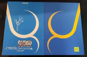 NIB Yoshnori Ono SIGNED MadCatz Chun-Li Tournament Edition Fightstick for 360/PC - Picture 1 of 8