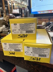 3 - cases Hubbell SNAP2162WTRA Decora TR 20A Snap In Device (30 Pieces total) - Picture 1 of 5