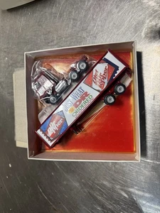 Camion semirimorchio Winross pressofuso DR PEPPER - nuovo con scatola - Foto 1 di 2