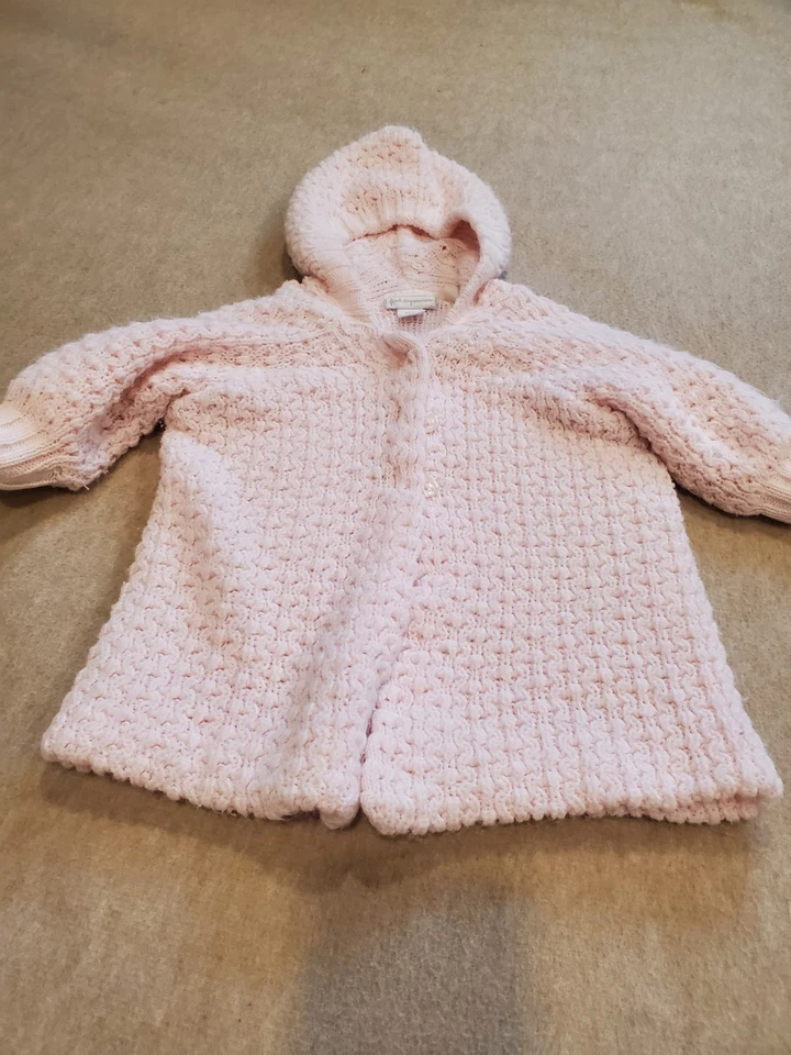 Cárdigan de punto First Impressions para niña talla 0-3 meses Suéter con capucha rosa Foto 1 de 4
