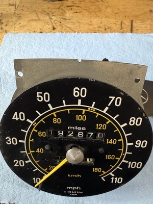 Mercedes Speedometer Odometer w/ 3.46 Gearing W123: OM617 NA Diesel - Image 1 of 4