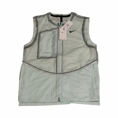 Size Medium Nike Storm-FIT ADV Men's Golf Gilet Vest Mint Mens DX6075-346 - Image 1 of 4