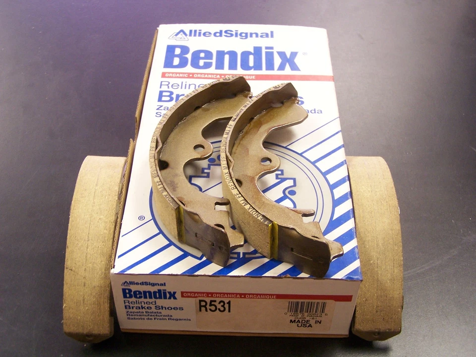 Zapatas de freno traseras Bendix USA R531 revestidas para Toyota Tercel Foto 1 de 4