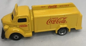 Coca Cola 1947 Bottle Yellow Truck - Picture 1 of 10