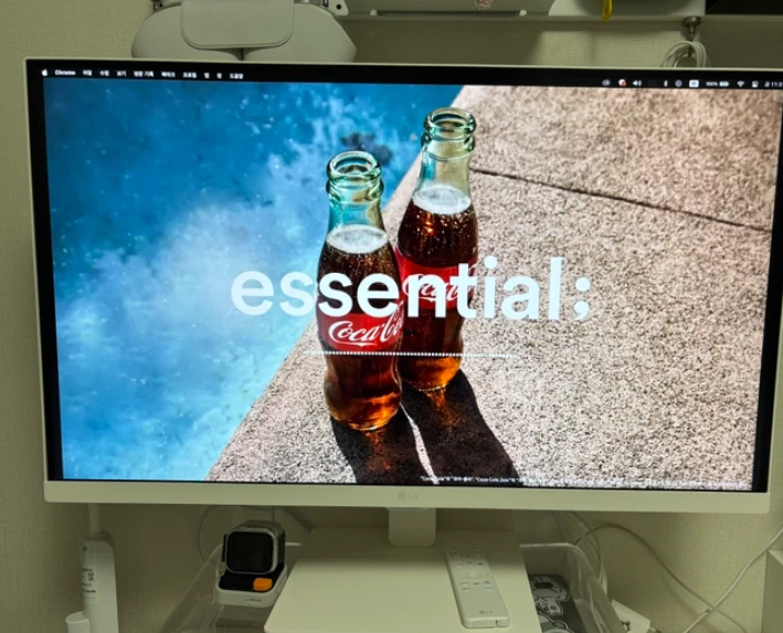 LG Smart Monitor 27U730SAW 4K UHD IPS 27" 16:9 60Hz / Express - Image 1 of 1