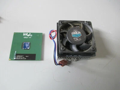 Vintage Intel Celeron SL48F 700 MHz Socket 370 CPU Processor w/ Heat Sink - Image 1 of 4