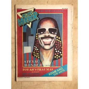 STEVIE WONDER RECORD MIRROR MAGAZINE MAY 30 1981 - STEVIE WONDER ILLUSTRATED COV - Picture 1 of 1