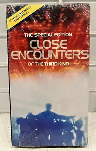 Close Encounters Of The Third Kind SPECIAL EDITION (1988) VHS SPIELBERG -SEALED! - Picture 1 of 7