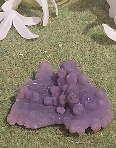 Grape Agate / Purple Botryoidal Chalcedony Natural Mineral Specimen 18g (B2) - Picture 1 of 3