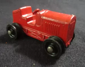 Vintage Tootsietoy No 108 Caterpillar Tractor 2" RED 1932 - Picture 1 of 7