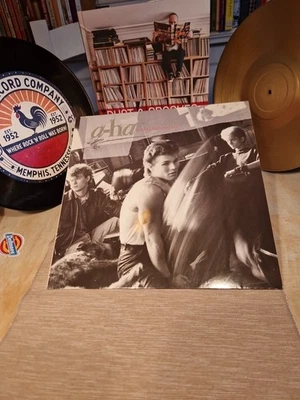 A-Ha, Hunting high and low, LP, NM/VG, (5) - Bild 1 von 2