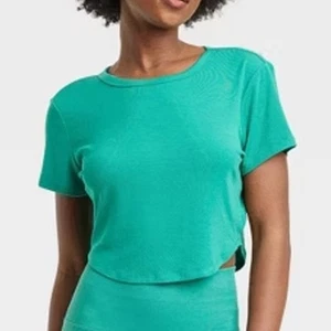 T-shirt manica corta ritagliata All In Motion™ Modal Rib verde bosco donna XXL nuova con etichette - Foto 1 di 8