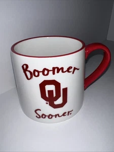 Taza de café Boomer Sooner OU con goleta Boomer de Katie Cooper Design - Imagen 1 de 5