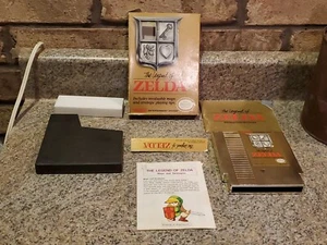 THE LEGEND OF ZELDA-1987 NES Game-Box And Cartridge 3 Screws (H2) - Picture 1 of 24
