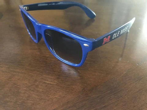 UNIVERSITY OF MISSISSIPPI OLE MISS SUNGLASSES ADULT UNISEX TEAM COLORS NEW Cover