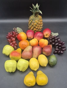 Lot Of 22 Pcs Faux Realistic Fruits, Decor. Wax/plastic Vtg - Picture 1 of 9
