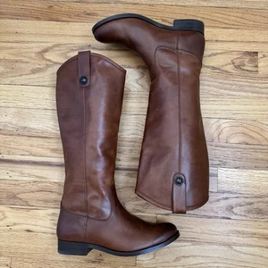 Frye Melissa Button 2 Damen Gr. 7 B Antik Leder Reitstiefel Cognac Braun - Bild 1 von 14