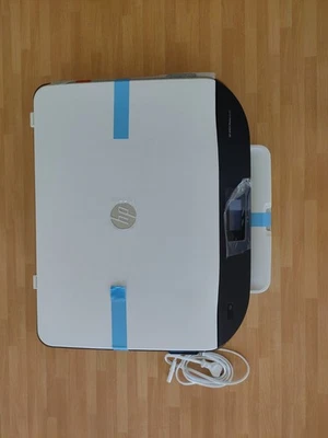 HP ENVY 6232 Stampante Multifunzione - Bianca - Immagine 1 di 4