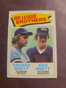 1977 Topps #631 George Brett / Ken Brett - Bild 1 von 2