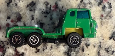 Camión YAT MING SEMI CABINA VERDE 1:64 DIECAST 2 5/8" HECHO EN HONG KONG AÑOS 70 ¡DE COLECCIÓN! Foto 1 de 4