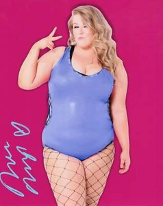 Piper Niven (signed as doudrop) CHASE 8x10 Foto signed auto handsigniert - Bild 1 von 1