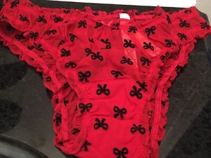 NEW Victoria’s Secret Ruffle Cheeky Panty Peek A Boo Open Back Bows Red Small S - Picture 1 of 5
