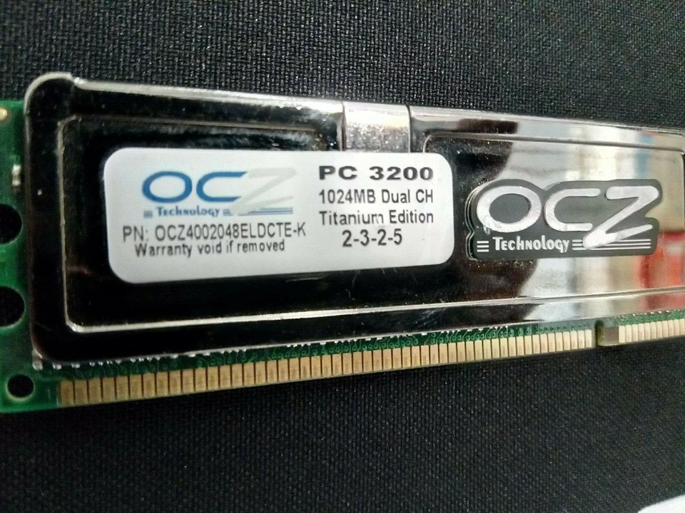 1 x Ocz Ram PC 3200 1Gb Dual CH Titanium Edition - Immagine 1 di 2