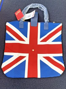 Union Jack Fold Up Bag with zip & press stud fastenings by Signare Tapestry - Picture 1 of 15