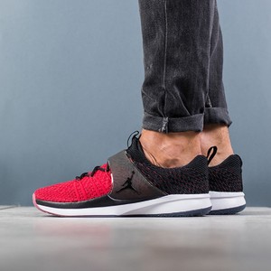 nike flyknit racer red jordan