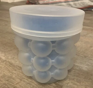 Ice Genie Eiswürfelschale mit Deckel und Abfalleimer - Bild 1 von 2