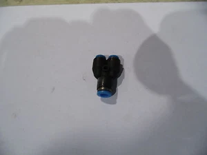 Festo 153374, Y-Steckverbindung, QSMY-6-4, unbenutzt - Bild 1 von 1