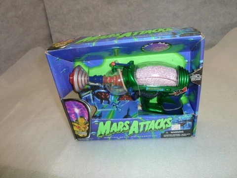 Trendmasters 1996 Mars Attacks! Martian Brain Disintegrator Lights Cover