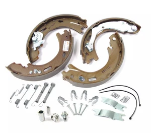 Parking Brake Shoe (LR031947) Kit with Springs and Pins - Picture 1 of 1