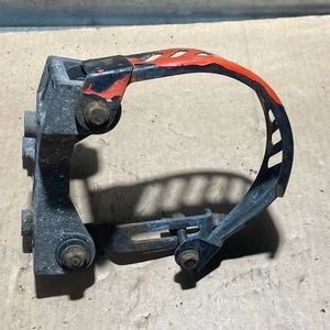 Volvo 240 740 940 Engine Generator Bracket 3517890 Gasoline 2.3 NA - Picture 1 of 7