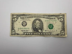 1995 Series | 5 Dollar Bill | Legal Bill | RARE Collectable - Picture 1 of 4