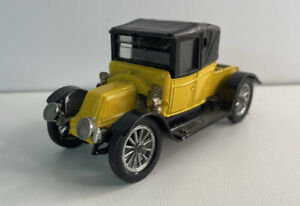 Corgi Classics Diecast 1910 Renault Yellow And Black Vintage Collectible Model