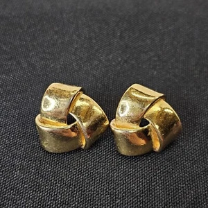 Orecchini vintage AVON su misura nodo tono oro traforati post 1989 - Foto 1 di 14