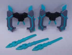 Stretch Armstrong & The Flex Fighters Blindstrike Backpack Shooter 2017 Hasbro - Picture 1 of 6