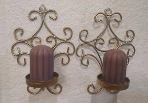 2 pequeños apliques/soportes para velas de metal dorado con velas moradas para interiores de hogar de 6" - Imagen 1 de 7
