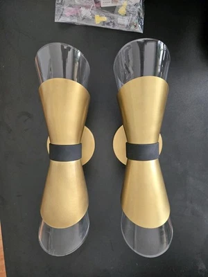 Par de Apliques de Pared Mitzi - Angie - 8W 2 Luces LED 4.75"x15" H130102 Dorado Negro Foto 1 de 4