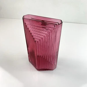 Unique ~ Mid-Century Vase Glass ~ Pilgrim Glass - Cranberry - STUNNING - RARE - Picture 1 of 9
