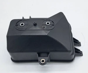 Scatola attrezzi originale Mercedes Benz A4475450069 W447 - Foto 1 di 4