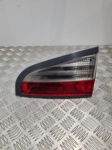 FORD SMAX 2006-10 LADO DERECHO TRASERO INTERIOR LUZ TRASERA - Imagen 1 de 8