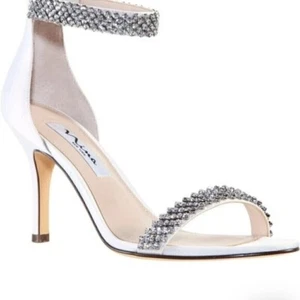 NINA Women's Ivory Vauna Ankle Strap Sandal Rows of Crystal Shimmer Size 5 - Picture 1 of 10