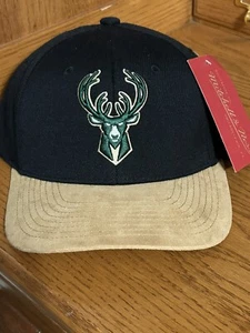 Milwaukee Bucks Basketball Hat Cap New NWT Mitchell and Ness - Picture 1 of 7