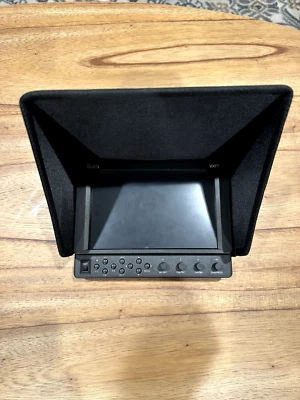 Ikan VXF7 7" 4K Signal Support 1920x1200 HDMI On-Camera Field Monitor - Image 1 of 4