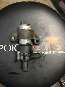 2002 Ford Thunderbird Engine Auxiliary Secondary Water Pump 1W4H-18D473-AA OEM 9 - Picture 1 of 2